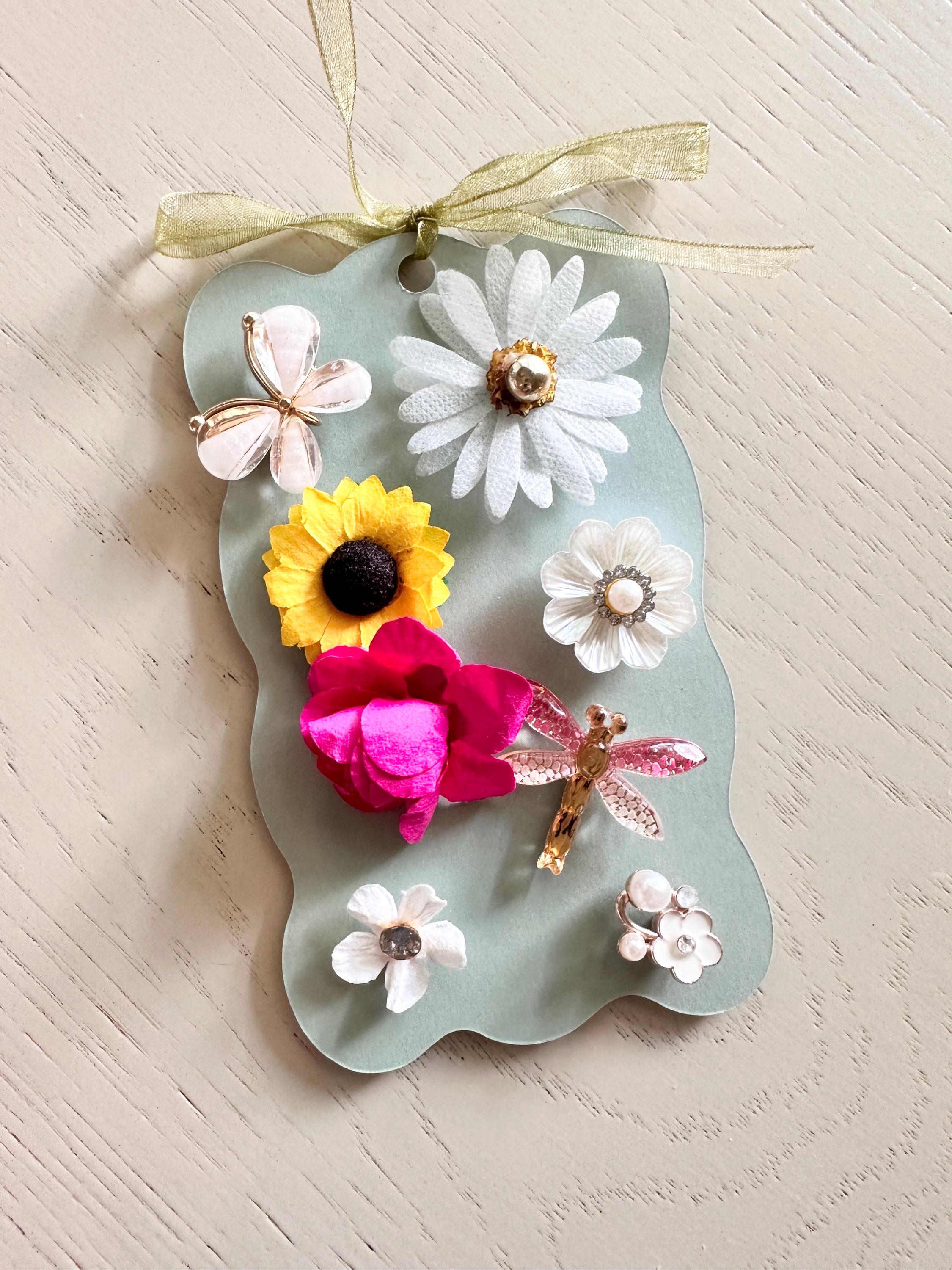 Floral Magnetic Wine Charms – Butterfly & Flower Drink Markers